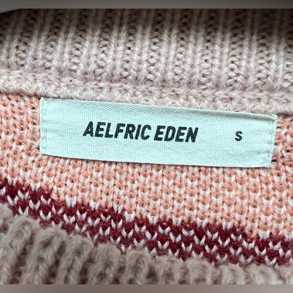 Aelfric Eden- Women's Heart Pattern‎ Sweater - Pink and Red, Size: Small - Picture 3 of 5